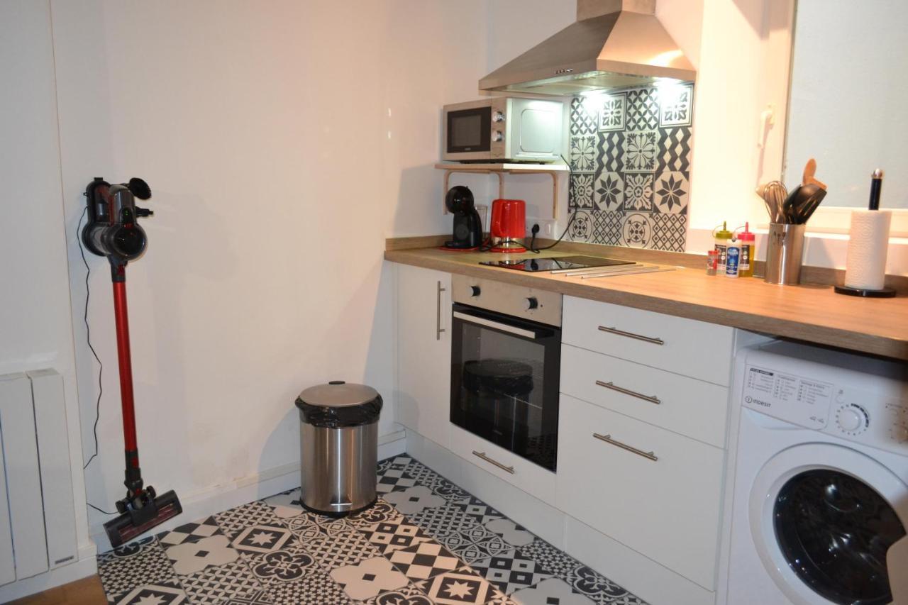 L'Essentiel De Chartres Apartment Стая снимка