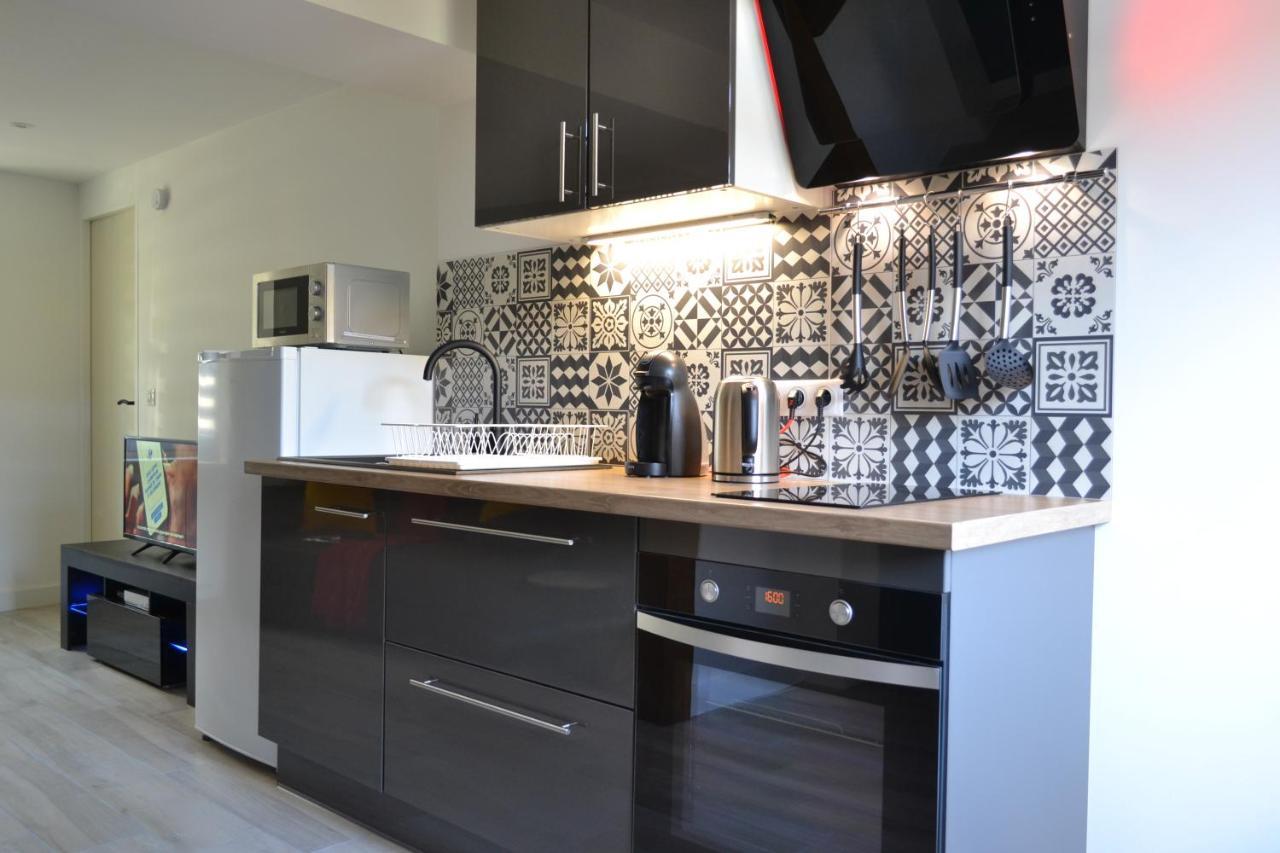 L'Essentiel De Chartres Apartment Стая снимка